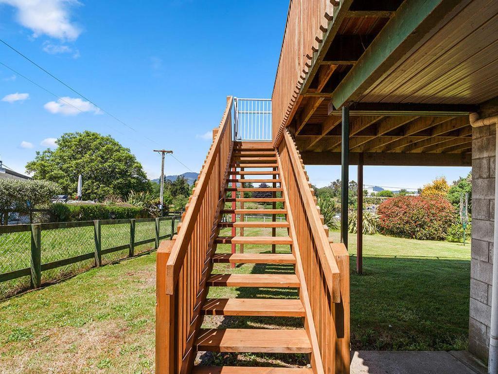 Central Riverside Retreat - Taupo Holiday Home Exterior photo
